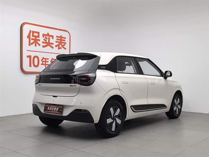 Фото 2 - Dongfeng Nammi 01