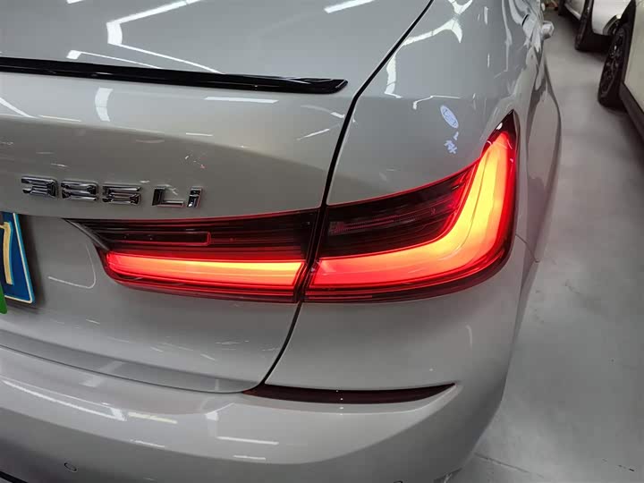 Фото 8 - BMW 3 Series