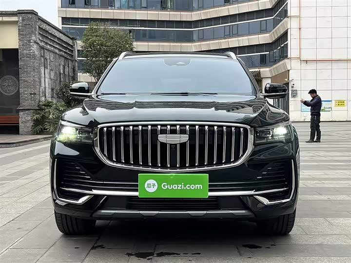 Фото 3 - Geely Monjaro