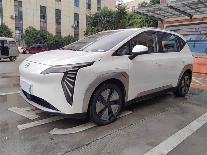 Фото 1 - GAC Aion Y