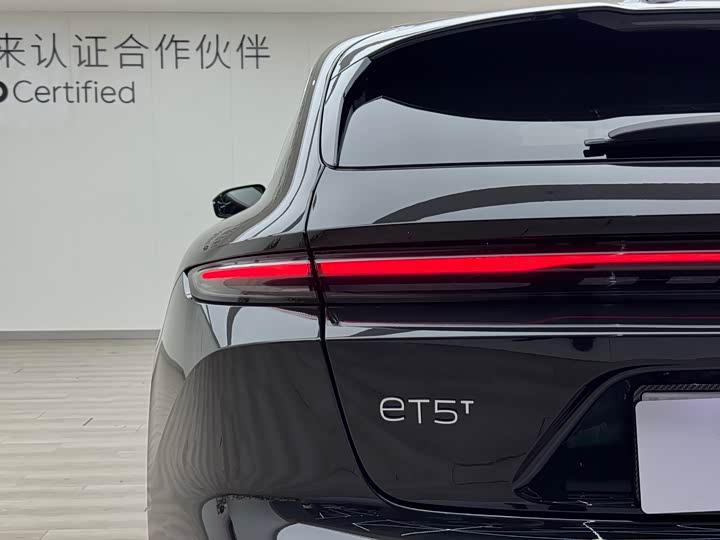 Фото 9 - Nio ET5T