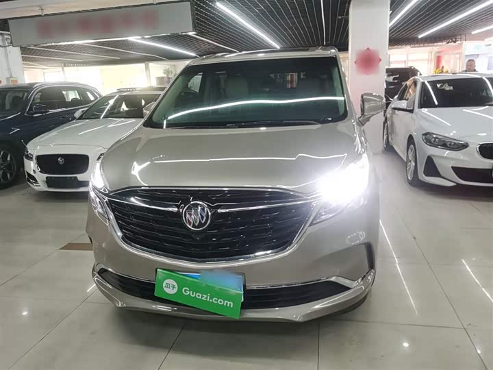 Фото 3 - Buick GL8 ES