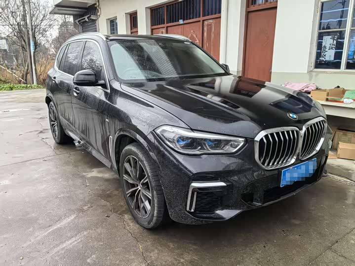 Фото 2 - BMW X5