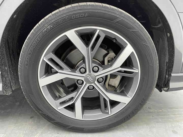 Фото 8 - Audi Q3 Sportback