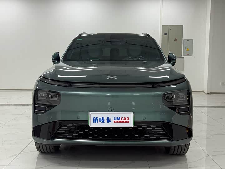 Фото 2 - XPeng G9