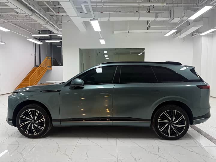 Фото 3 - XPeng G9