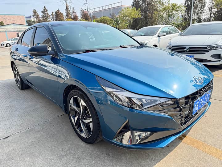 Фото 3 - Hyundai Elantra N line