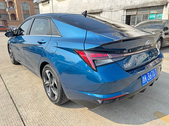 Фото 6 - Hyundai Elantra N line