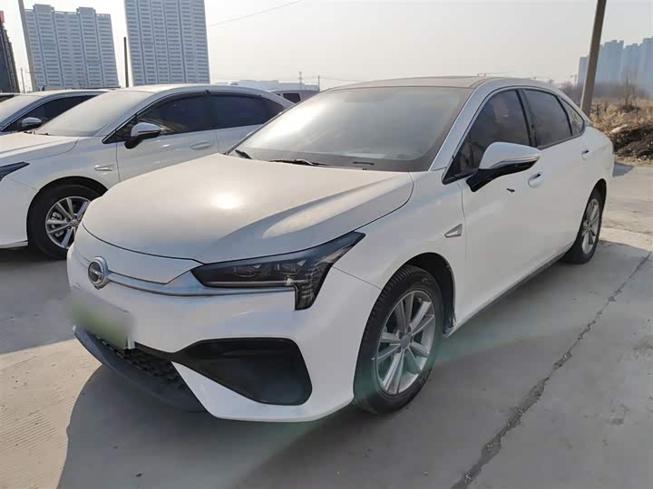 Фото 2 - GAC Aion S