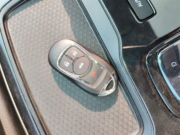 Фото 9 - GAC Aion S