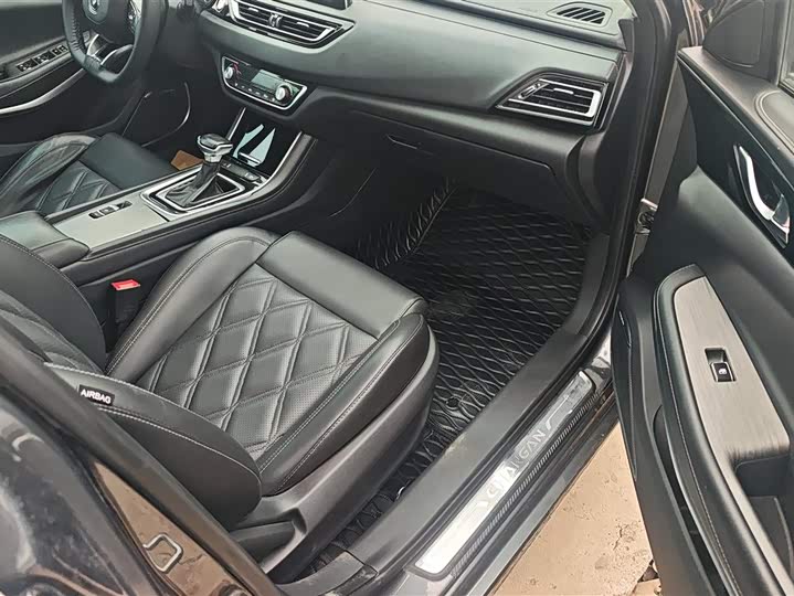 Фото 8 - Changan Raeton CC