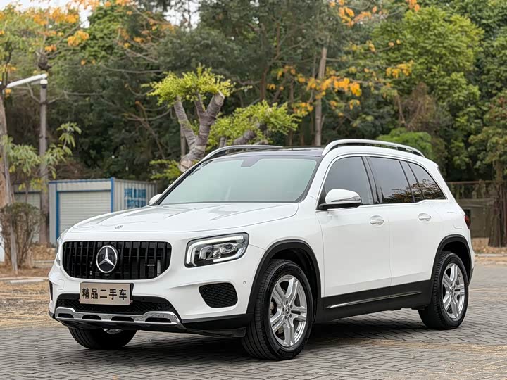 Фото 1 - Mercedes-Benz GLB-Class