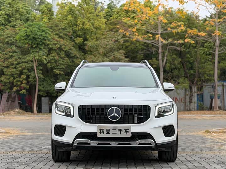 Фото 2 - Mercedes-Benz GLB-Class