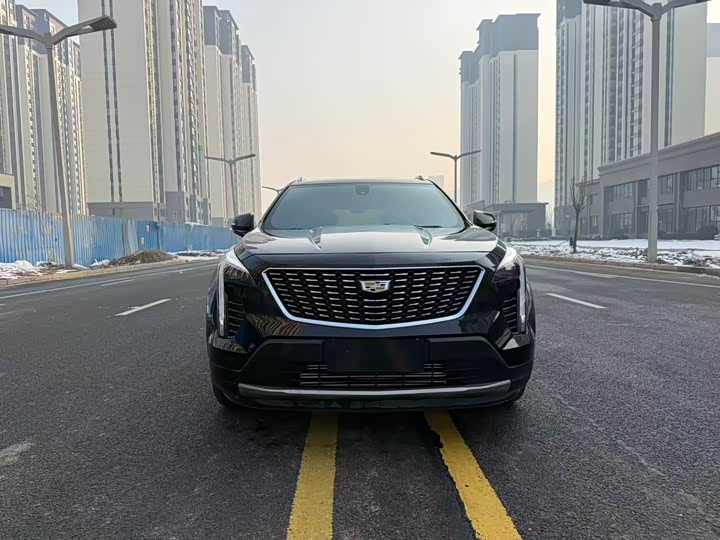 Фото 2 - Cadillac XT4