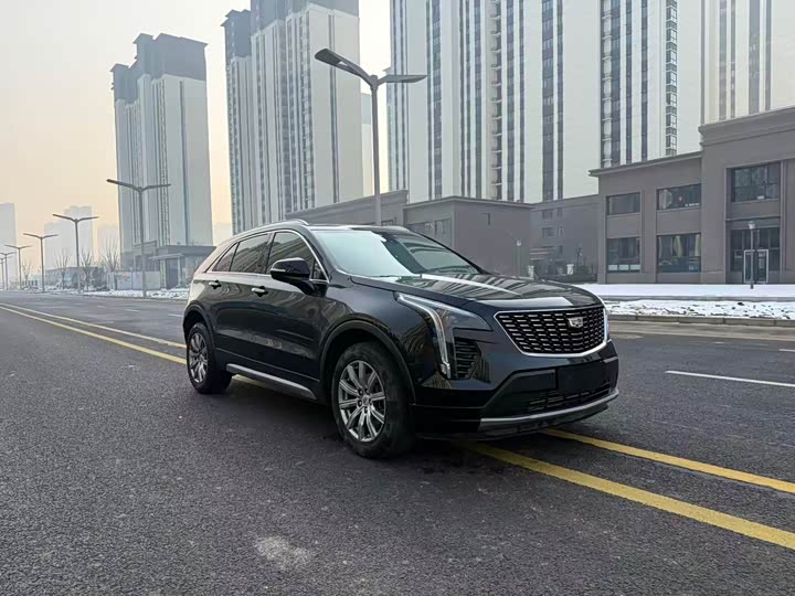 Фото 3 - Cadillac XT4