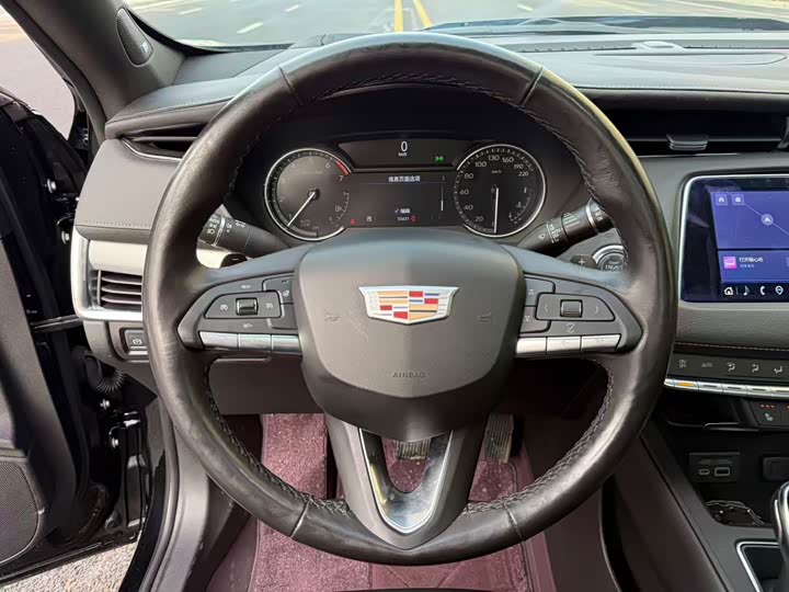 Фото 5 - Cadillac XT4