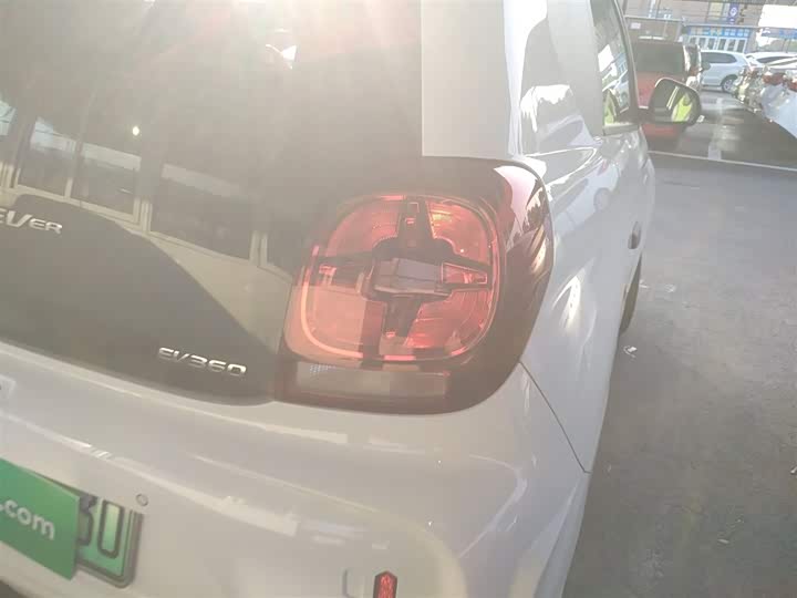 Фото 8 - Roewe Clever