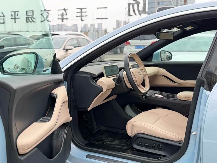 Фото 6 - Nio ET5