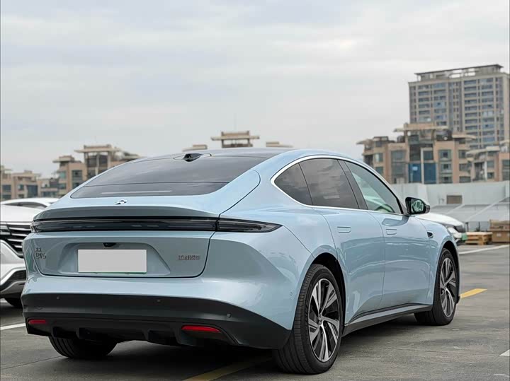 Фото 7 - Nio ET5