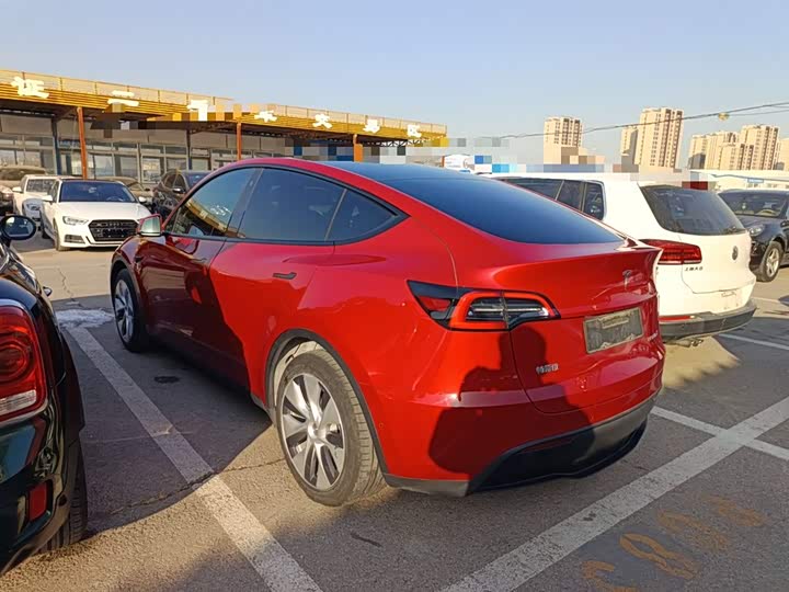 Фото 5 - Tesla Model Y