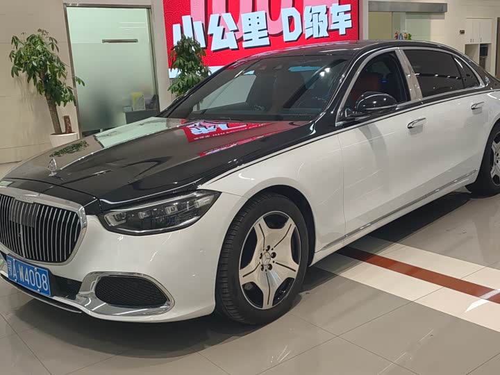 Фото 1 - Mercedes-Benz Maybach S-Class