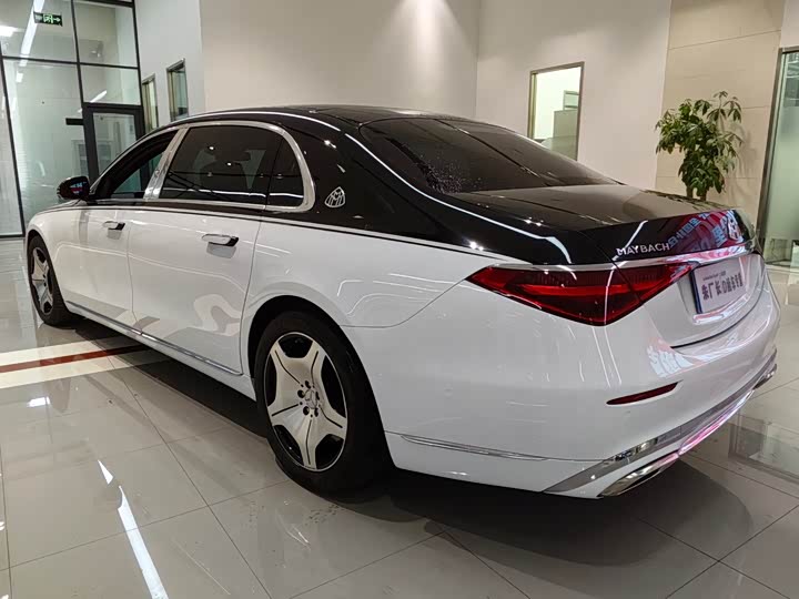 Фото 5 - Mercedes-Benz Maybach S-Class