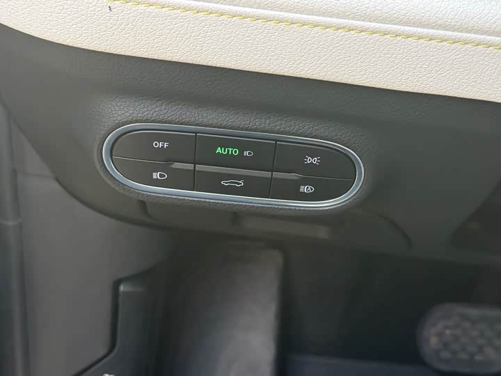 Фото 9 - Smart #1