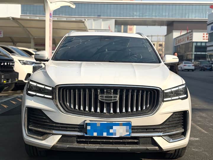 Фото 2 - Geely Monjaro