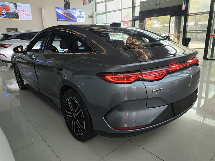 Фото 5 - BYD Qin L