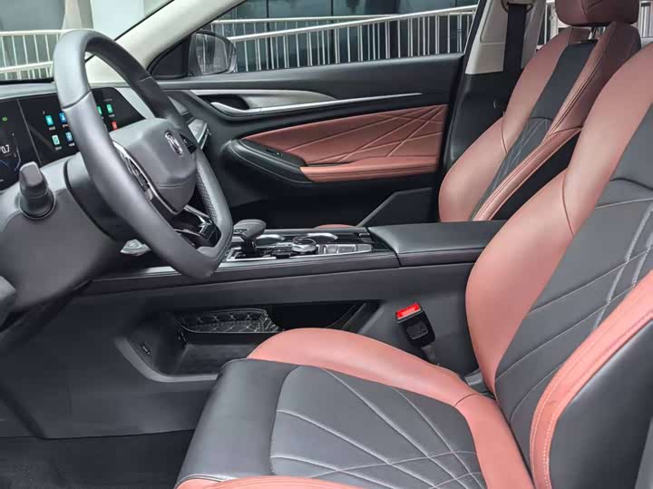 Фото 7 - Changan Eado Plus