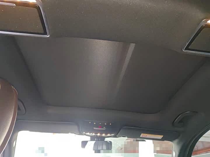 Фото 9 - Mercedes-Benz GLC-Class