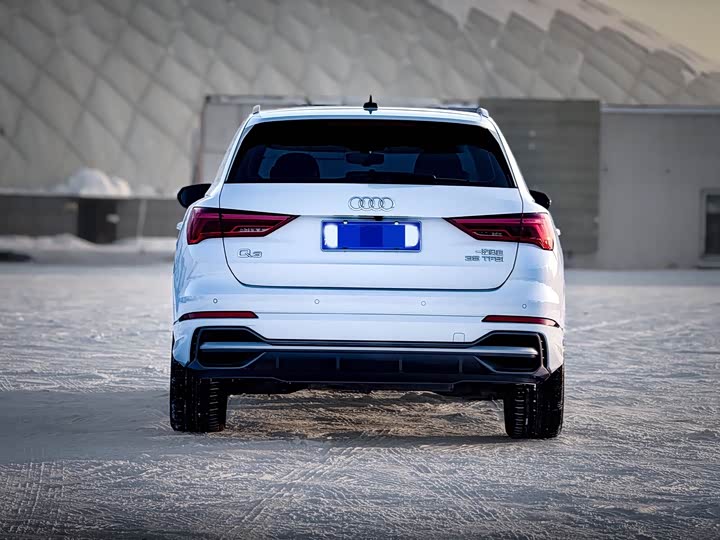 Фото 5 - Audi Q3