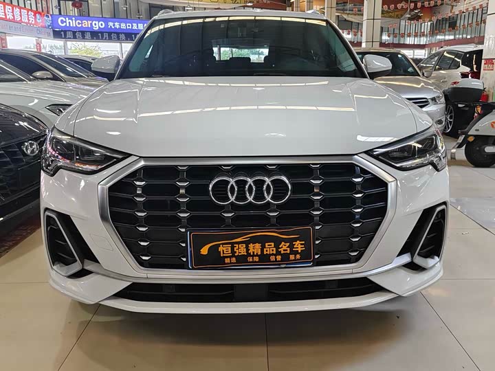 Фото 1 - Audi Q3