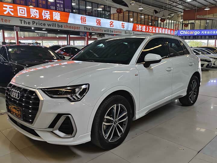 Фото 2 - Audi Q3