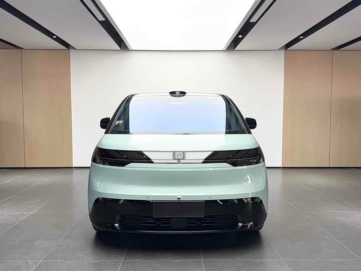 Фото 2 - Zeekr Mix