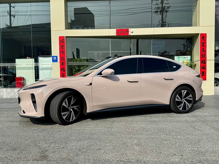 Фото 6 - Nio ET5