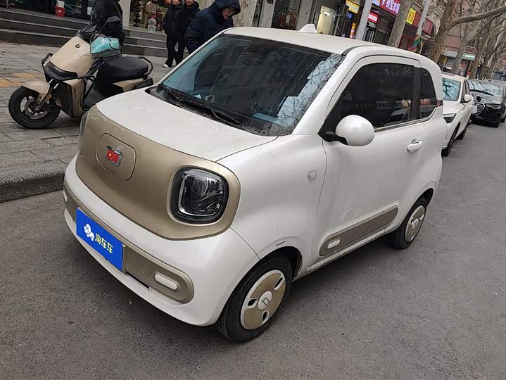 Фото 1 - Bestune Pony