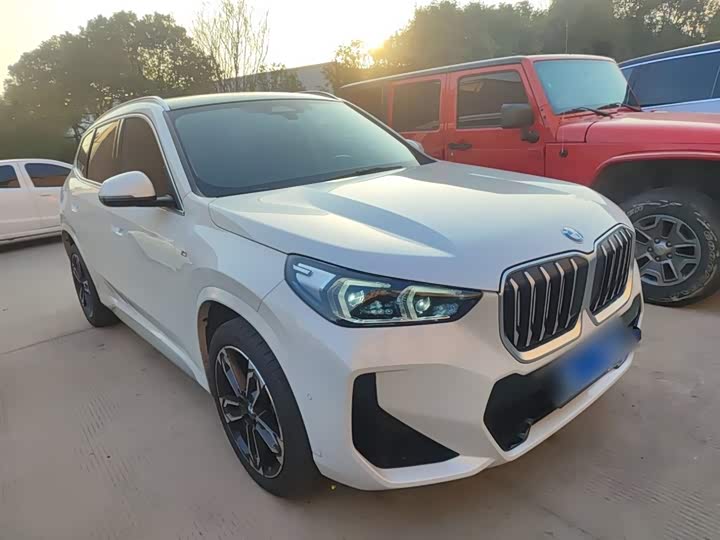 Фото 4 - BMW X1