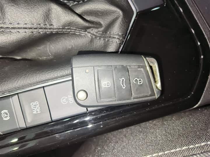 Фото 9 - Volkswagen Tayron