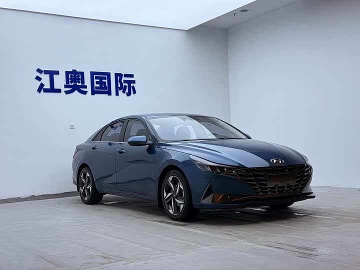 Фото 3 - Hyundai Elantra N line