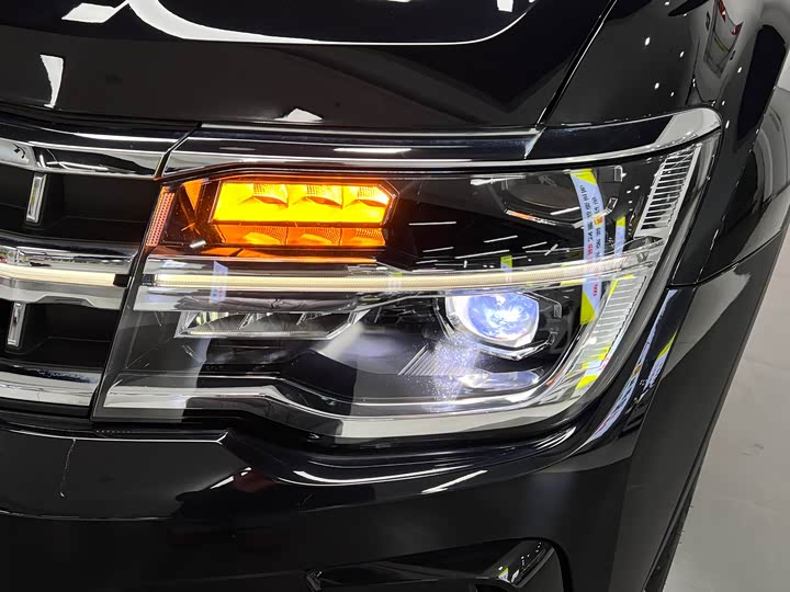 Фото 8 - Volkswagen Teramont Pro