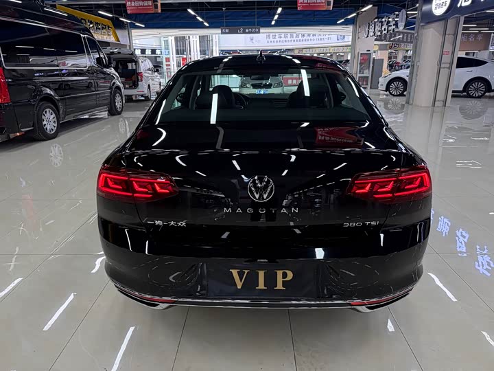 Фото 6 - Volkswagen Magotan