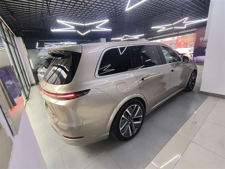 Фото 7 - LiXiang L9