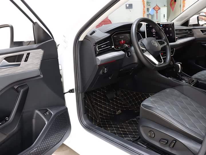 Фото 9 - Volkswagen Sagitar L