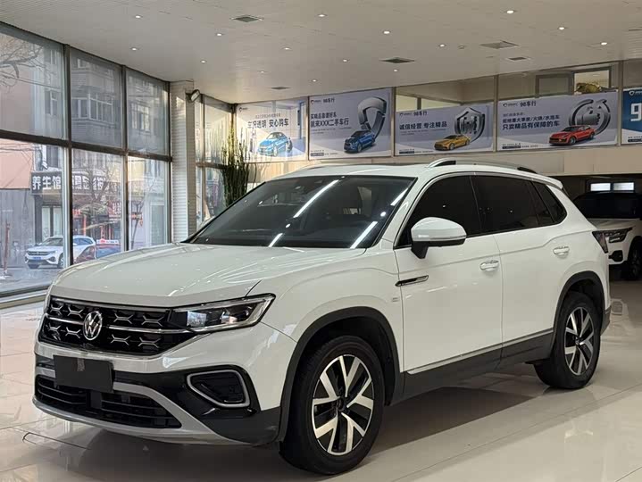 Фото 1 - Volkswagen Tayron