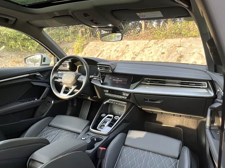 Фото 5 - Audi A3