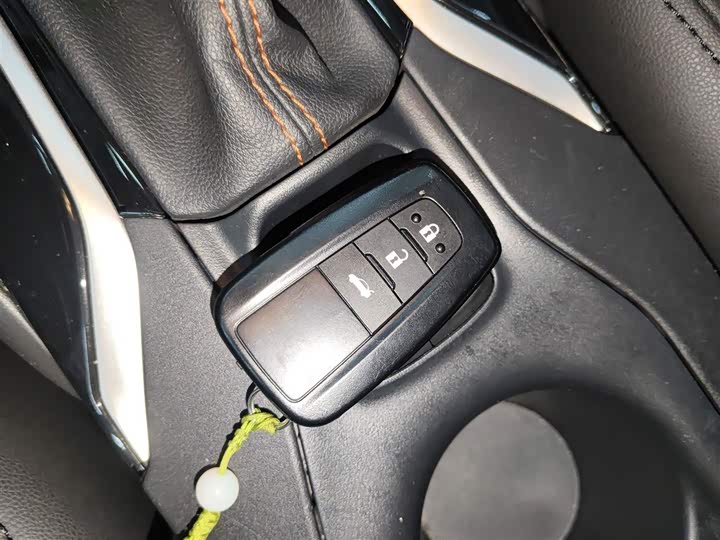 Фото 9 - Toyota Corolla