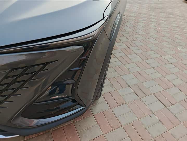 Фото 5 - Changan UNI-T