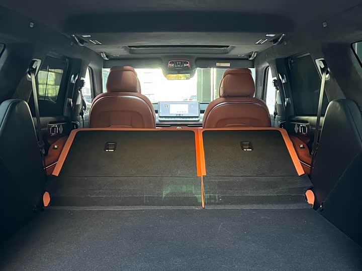 Фото 6 - Tank 700 Hybrid