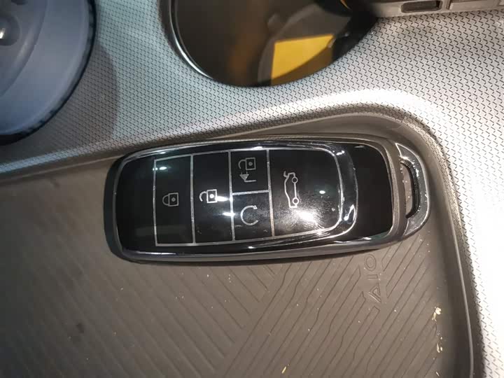 Фото 9 - GAC Aion Y